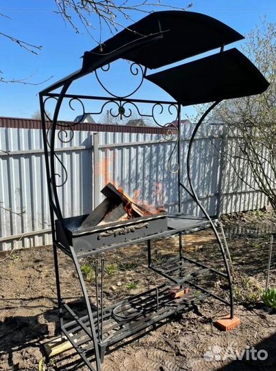 Мангал с печкой и крышей