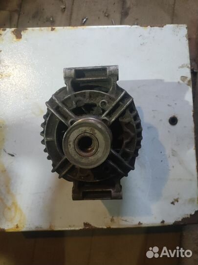 Генератор от Мерседес Вито