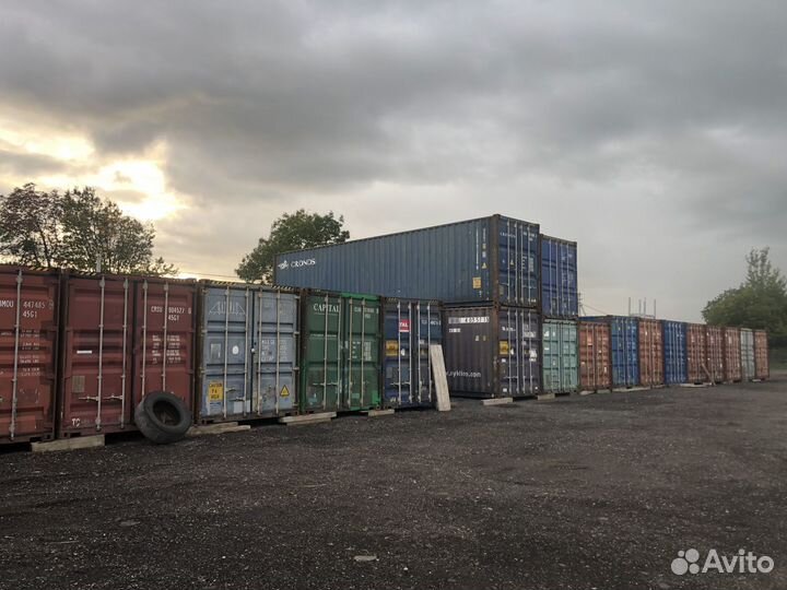 Контейнер морской с местом