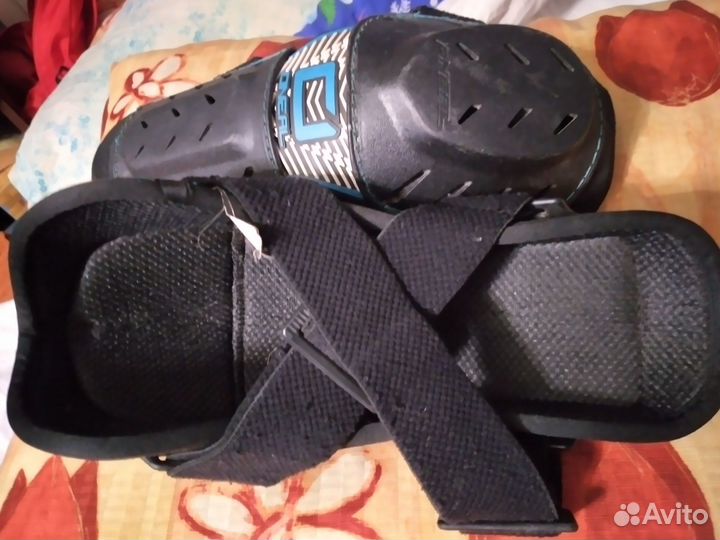 Мото защита шеи, наколенники, налокотники