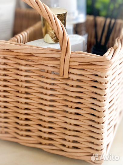 Корзина прямоугольная с ручкой