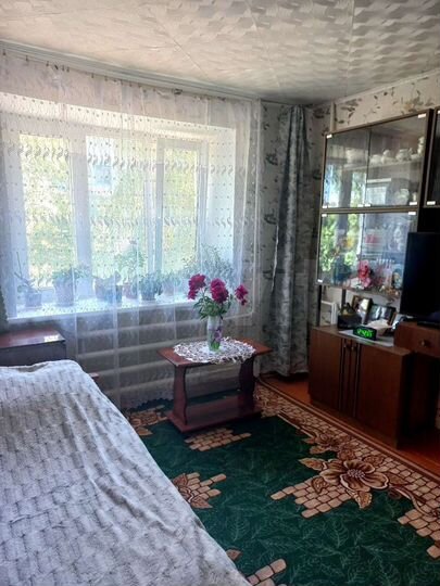 2-к. квартира, 42 м², 3/5 эт.