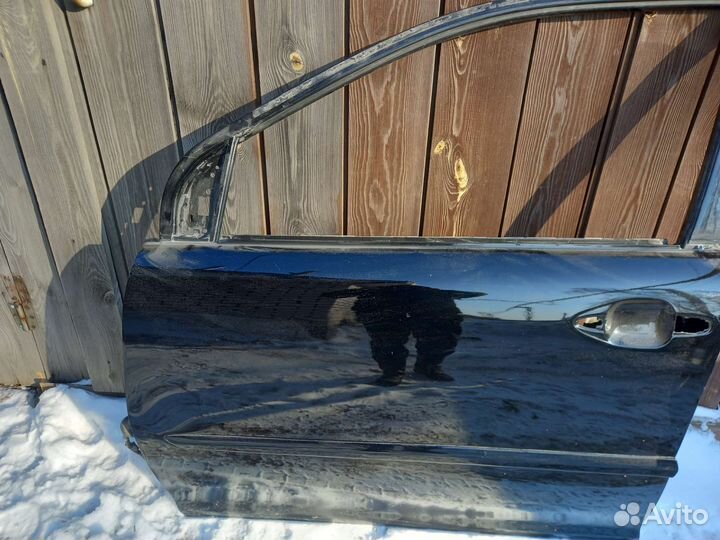 Передняя левая дверь Leхus