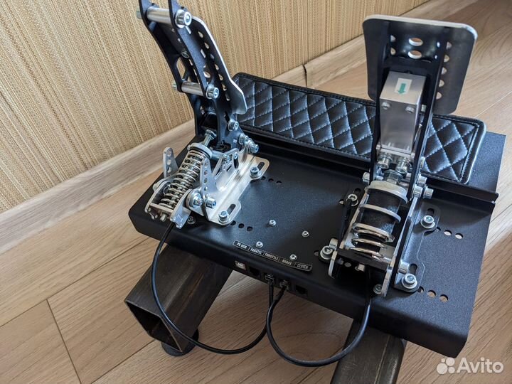 Fanatec CSL DD, WRC alcantara, Caravangoes