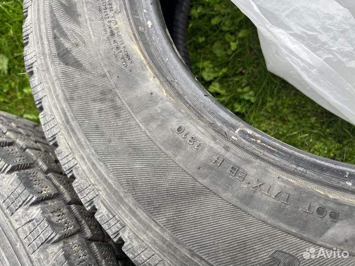 Hankook Winter I'Cept X RW10 215/70 R16