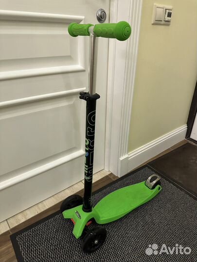 Самокат maxi Micro в идеальном состоянии