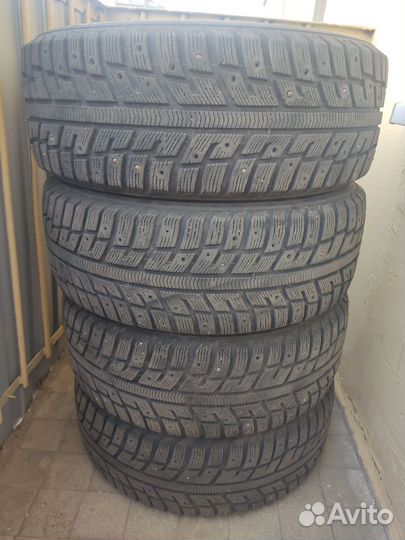Kumho I'Zen KW22 205/55 R16