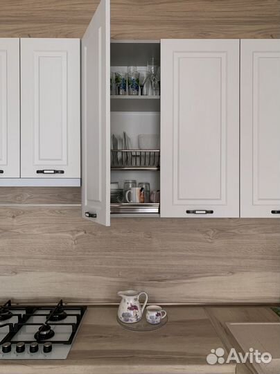 Кухонный гарнитур угловой