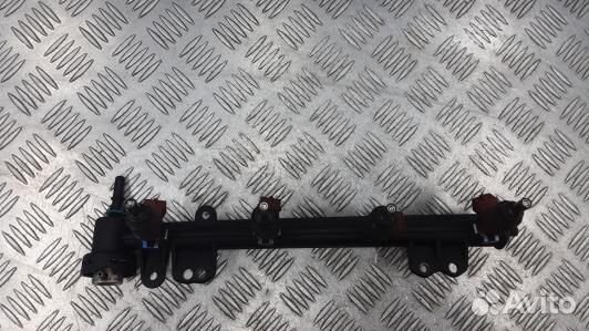 Топливная рампа бензиновая volvo V40 VW (ASE18TJ01