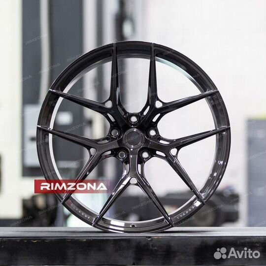 Кованые диски Vossen на BMW X7 G07