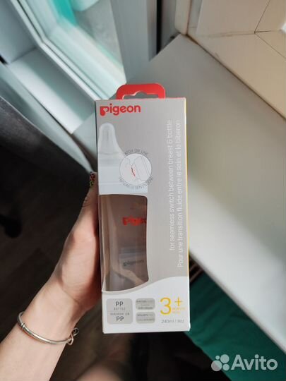 Pigeon бутылочка новая 240