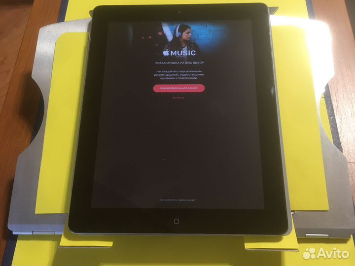 iPad 2, 3, 4 - мультики, интернет, чехол от Apple