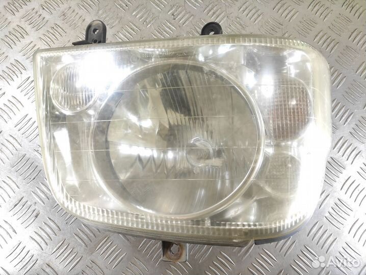 Фара правая Daihatsu Atrai 7