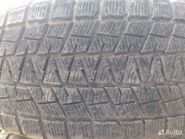 Bridgestone Blizzak DM-V1 265/60 R18