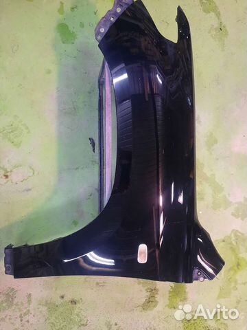 Продаётся капот и переднии крылья лк 200