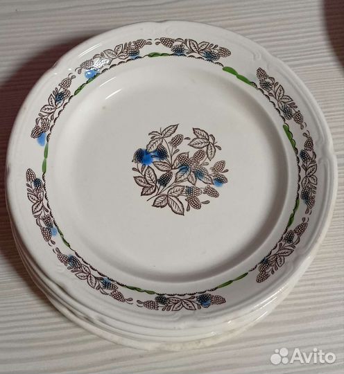 Тарелки Конаково зик