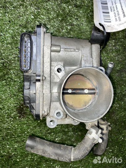 Заслонка дроссельная 1AZ-FSE Toyota Avensis AZT255