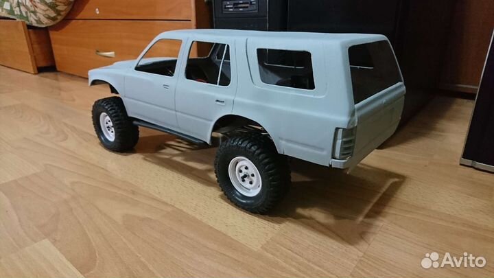 Кузов для rc модели 1/10 Toyota 4runner 1987