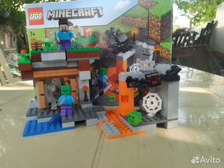 Lego minecraft 21165, 21166, 21141