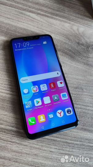 Телефон Huawei Nova 3