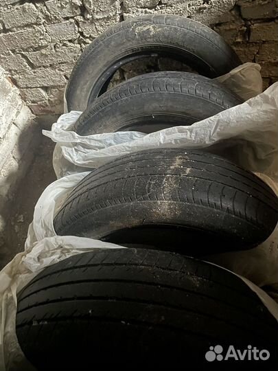 Yokohama 704R 215/55 R17