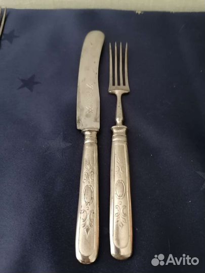 Набор столовых приборов антикварный