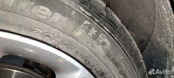 Hankook Winter I'Pike 205/55 R16