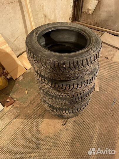 Pirelli Formula Ice 195/60 R15