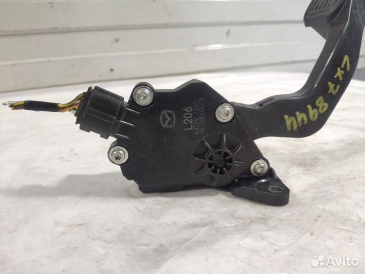 Педаль газа Mazda Cx-7 2006 - 2012