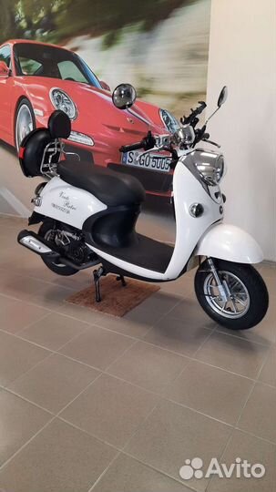 Скутер vento retro