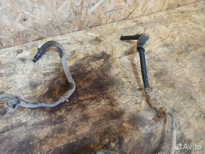 Трубка гур обратка Hyundai Tucson 1