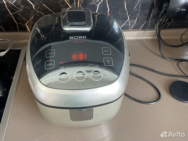 Мультиварка bork индукционная u400