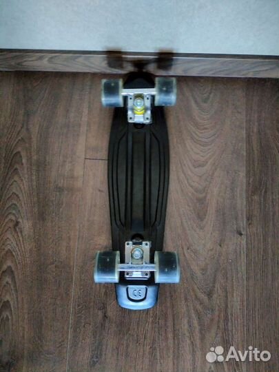 Пенниборд (скейтборд для начиниющих)