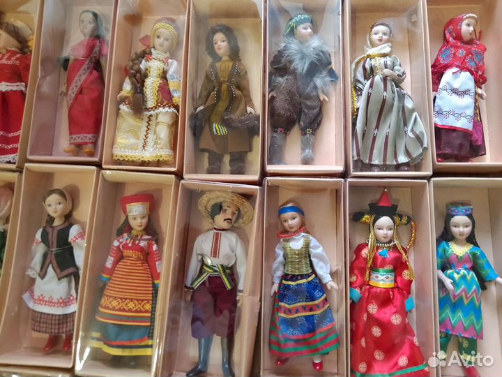 Коллекция дамы эпохи- фарфоровых кукол deagostini