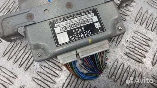 Блок управления mitsubishi pajero 4 (2DN01NC02)