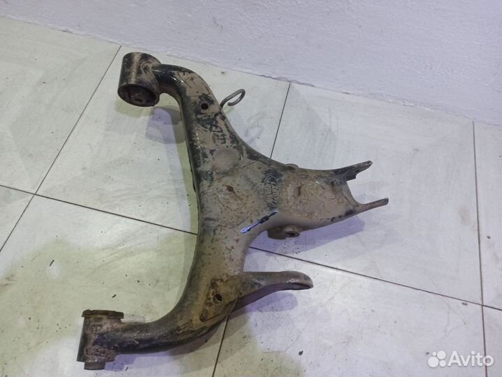 Рычаг задний нижний левый