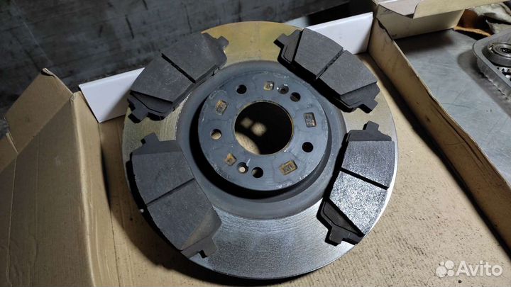 Диски, колодки Hyundai Santa Fe 2019г оригинал