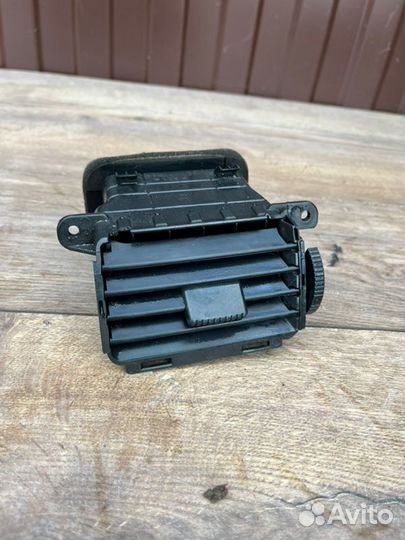 Дефлектор Mazda 3 1.6 2006