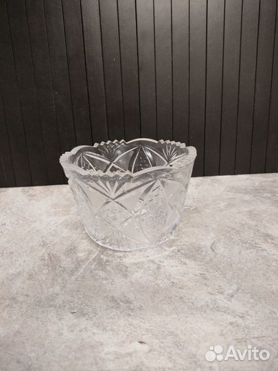 Хрустальные вазы