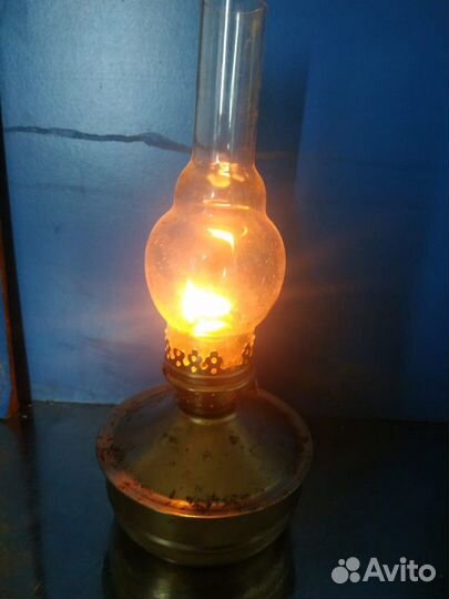 Керосиновая лампа