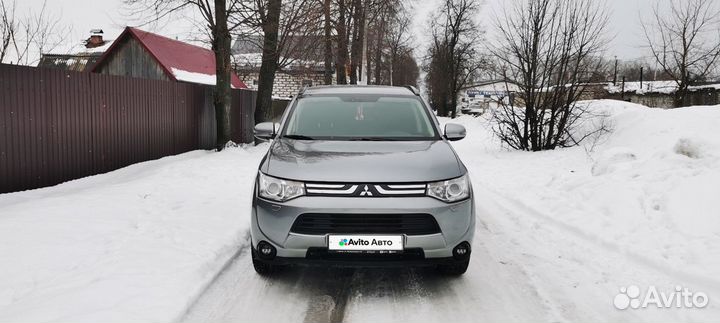 Mitsubishi Outlander 2.4 CVT, 2012, 215 000 км