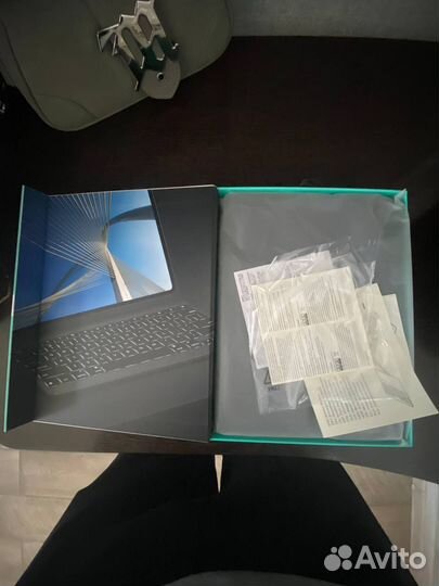 Logitech Folio Slim Pro 11