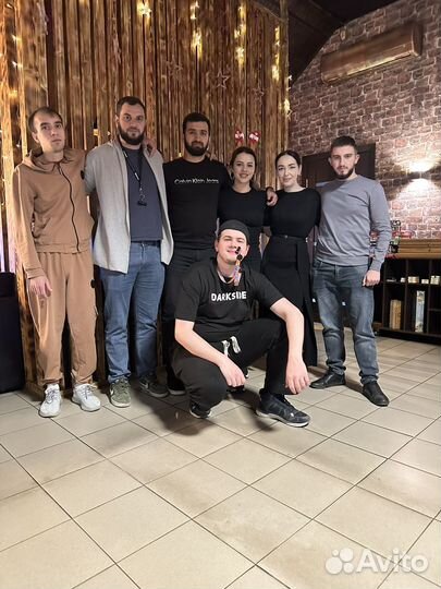 Кухонный работник / бармен 2в1