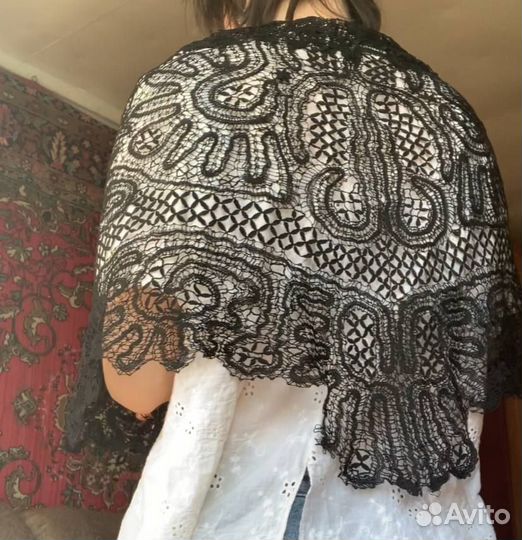 Косынка на коклюшках,вологодское кружево