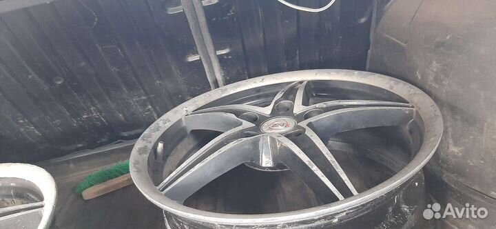 Диски r17 5x114.3