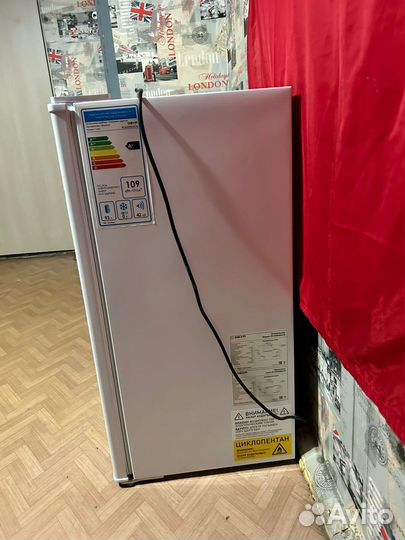 Холодильник dexp RF-SD090MA/W