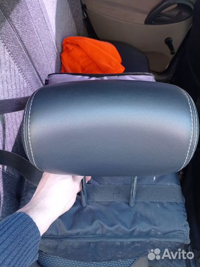 Подголовник sportage 3