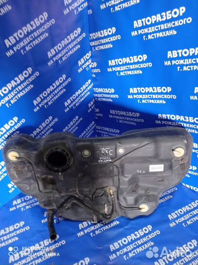 Бензобак Nissan Teana J32 седан VQ35DE 2009