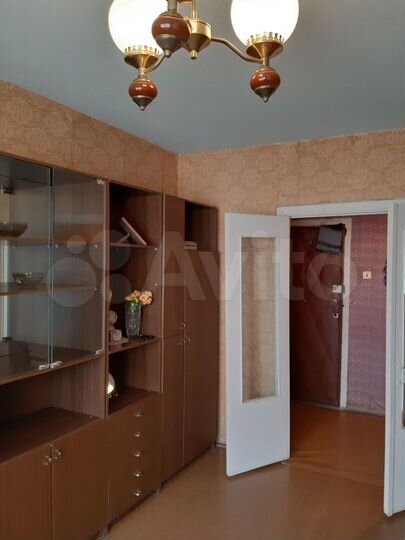 2-к. квартира, 51 м², 4/10 эт.