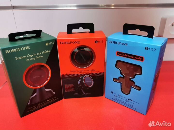 Магнитный держатель в авто к2